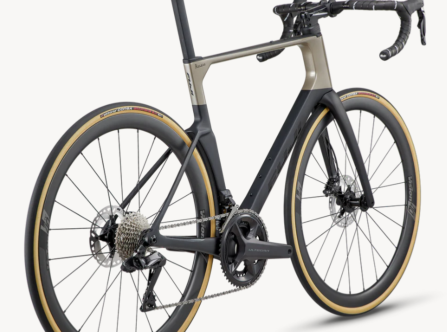 Fugi 3 2025 Fuji Kasane 1.3 – Road Bike